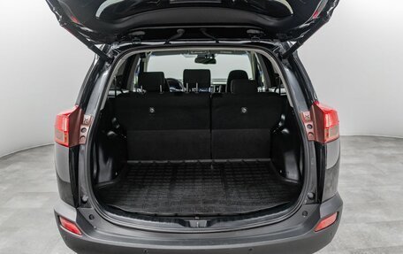 Toyota RAV4, 2014 год, 1 990 000 рублей, 19 фотография