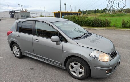 Nissan Tiida, 2010 год, 680 000 рублей, 2 фотография
