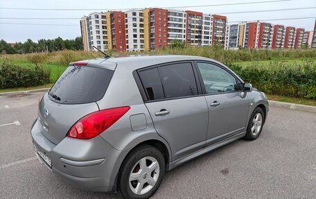 Nissan Tiida, 2010 год, 680 000 рублей, 3 фотография