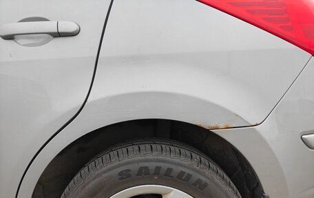 Nissan Tiida, 2010 год, 680 000 рублей, 7 фотография