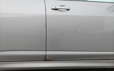 Nissan Tiida, 2010 год, 680 000 рублей, 9 фотография