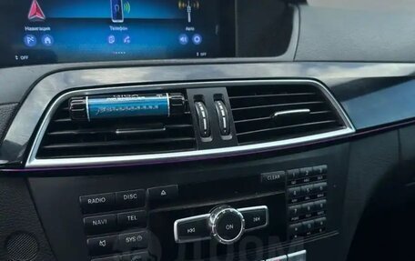 Mercedes-Benz C-Класс, 2011 год, 600 000 рублей, 4 фотография