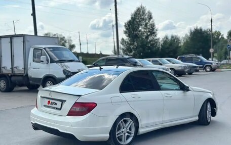 Mercedes-Benz C-Класс, 2011 год, 600 000 рублей, 6 фотография