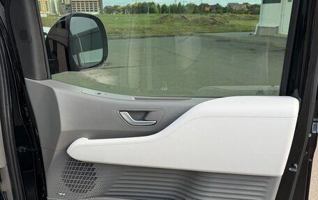 Hyundai Staria, 2022 год, 6 900 000 рублей, 23 фотография