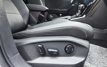 Volkswagen T-Roc I, 2022 год, 1 700 000 рублей, 14 фотография