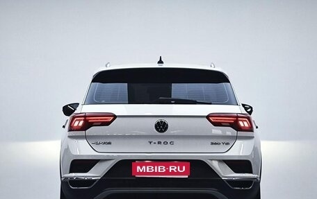 Volkswagen T-Roc I, 2022 год, 1 700 000 рублей, 6 фотография