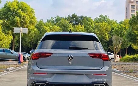 Volkswagen Golf VIII, 2023 год, 2 221 000 рублей, 7 фотография