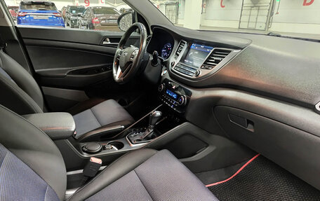 Hyundai Tucson III, 2018 год, 1 890 000 рублей, 13 фотография