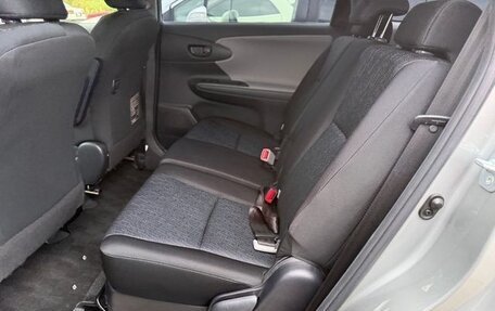 Toyota Wish II, 2011 год, 1 077 777 рублей, 12 фотография