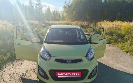 KIA Picanto II, 2011 год, 545 000 рублей, 2 фотография