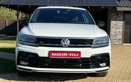 Volkswagen Tiguan II, 2020 год, 4 600 000 рублей, 1 фотография