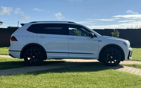 Volkswagen Tiguan II, 2020 год, 4 600 000 рублей, 5 фотография