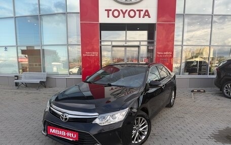 Toyota Camry, 2016 год, 2 170 000 рублей, 2 фотография