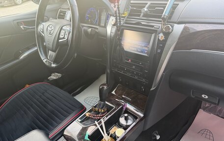 Toyota Camry, 2016 год, 2 170 000 рублей, 16 фотография