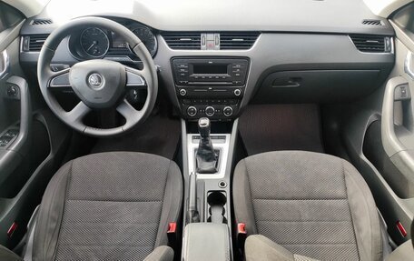 Skoda Octavia, 2013 год, 889 000 рублей, 10 фотография