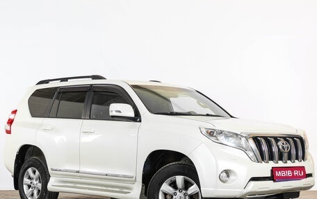 Toyota Land Cruiser Prado 150 рестайлинг 2, 2015 год, 3 549 000 рублей, 1 фотография