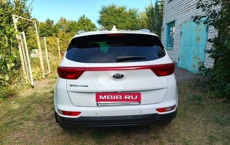 KIA Sportage IV рестайлинг, 2018 год, 2 400 000 рублей, 5 фотография