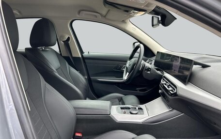 BMW 3 серия, 2023 год, 3 795 500 рублей, 13 фотография