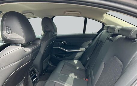 BMW 3 серия, 2023 год, 3 795 500 рублей, 14 фотография