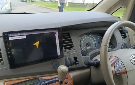 Toyota ISis I, 2009 год, 1 225 000 рублей, 8 фотография