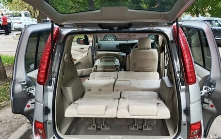 Toyota ISis I, 2009 год, 1 225 000 рублей, 19 фотография