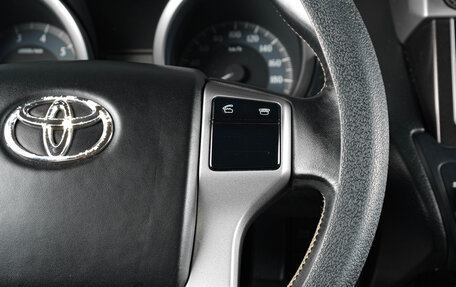 Toyota Land Cruiser Prado 150 рестайлинг 2, 2015 год, 3 549 000 рублей, 16 фотография