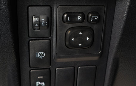Toyota Land Cruiser Prado 150 рестайлинг 2, 2015 год, 3 549 000 рублей, 20 фотография