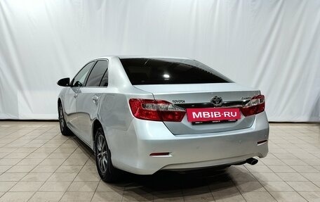 Toyota Camry, 2013 год, 1 600 000 рублей, 7 фотография