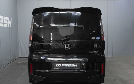 Honda Stepwgn IV, 2015 год, 1 750 000 рублей, 4 фотография
