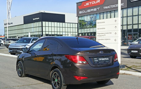 Hyundai Solaris II рестайлинг, 2015 год, 662 000 рублей, 11 фотография