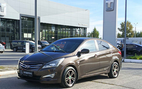 Hyundai Solaris II рестайлинг, 2015 год, 662 000 рублей, 2 фотография