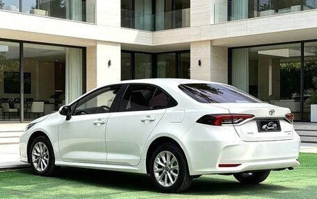 Toyota Corolla, 2021 год, 2 259 000 рублей, 3 фотография