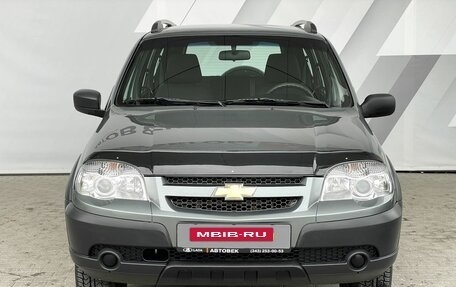 Chevrolet Niva I рестайлинг, 2018 год, 678 000 рублей, 2 фотография