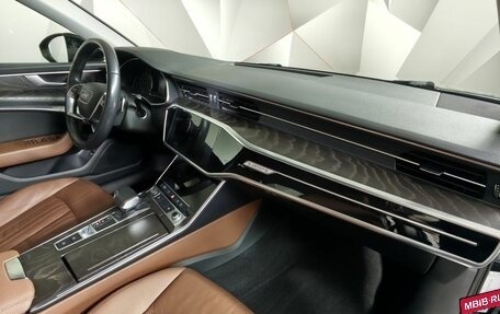 Audi A6, 2019 год, 3 195 000 рублей, 13 фотография