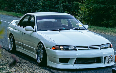 Nissan Skyline, 1993 год, 830 000 рублей, 2 фотография