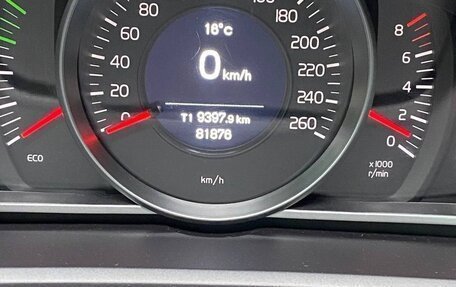 Volvo V40 Cross Country I, 2018 год, 2 200 000 рублей, 8 фотография