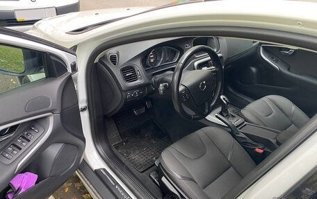 Volvo V40 Cross Country I, 2018 год, 2 200 000 рублей, 3 фотография