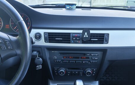 BMW 3 серия, 2011 год, 1 390 000 рублей, 7 фотография