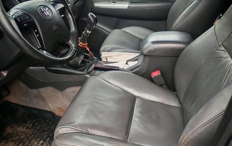 Toyota Hilux VII, 2012 год, 2 380 000 рублей, 16 фотография