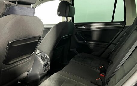 Volkswagen Tiguan II, 2017 год, 2 520 000 рублей, 11 фотография