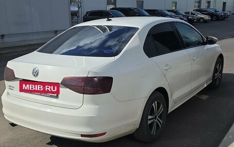 Volkswagen Jetta VI, 2015 год, 898 000 рублей, 4 фотография
