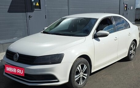 Volkswagen Jetta VI, 2015 год, 898 000 рублей, 3 фотография