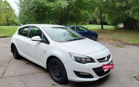 Opel Astra J, 2015 год, 1 340 000 рублей, 12 фотография