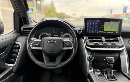 Toyota Land Cruiser, 2024 год, 9 990 000 рублей, 8 фотография