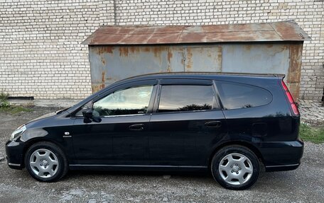 Honda Stream I рестайлинг, 2004 год, 450 000 рублей, 3 фотография