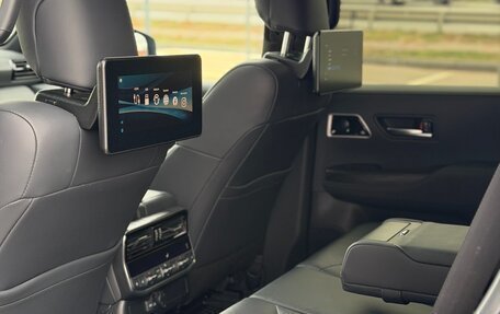 Toyota Land Cruiser, 2024 год, 9 990 000 рублей, 14 фотография