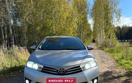 Toyota Corolla, 2013 год, 1 150 000 рублей, 3 фотография