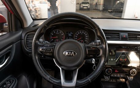 KIA Rio IV, 2018 год, 1 099 000 рублей, 12 фотография