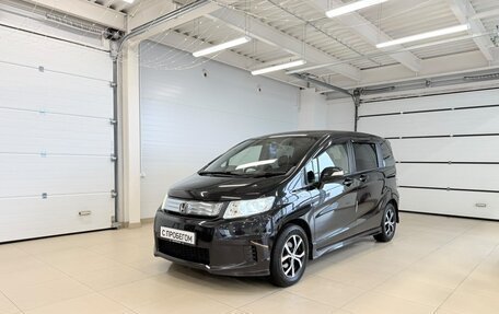 Honda Freed I, 2012 год, 999 000 рублей, 2 фотография