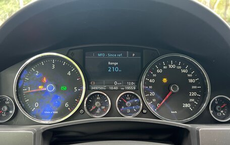 Volkswagen Touareg III, 2007 год, 900 000 рублей, 11 фотография